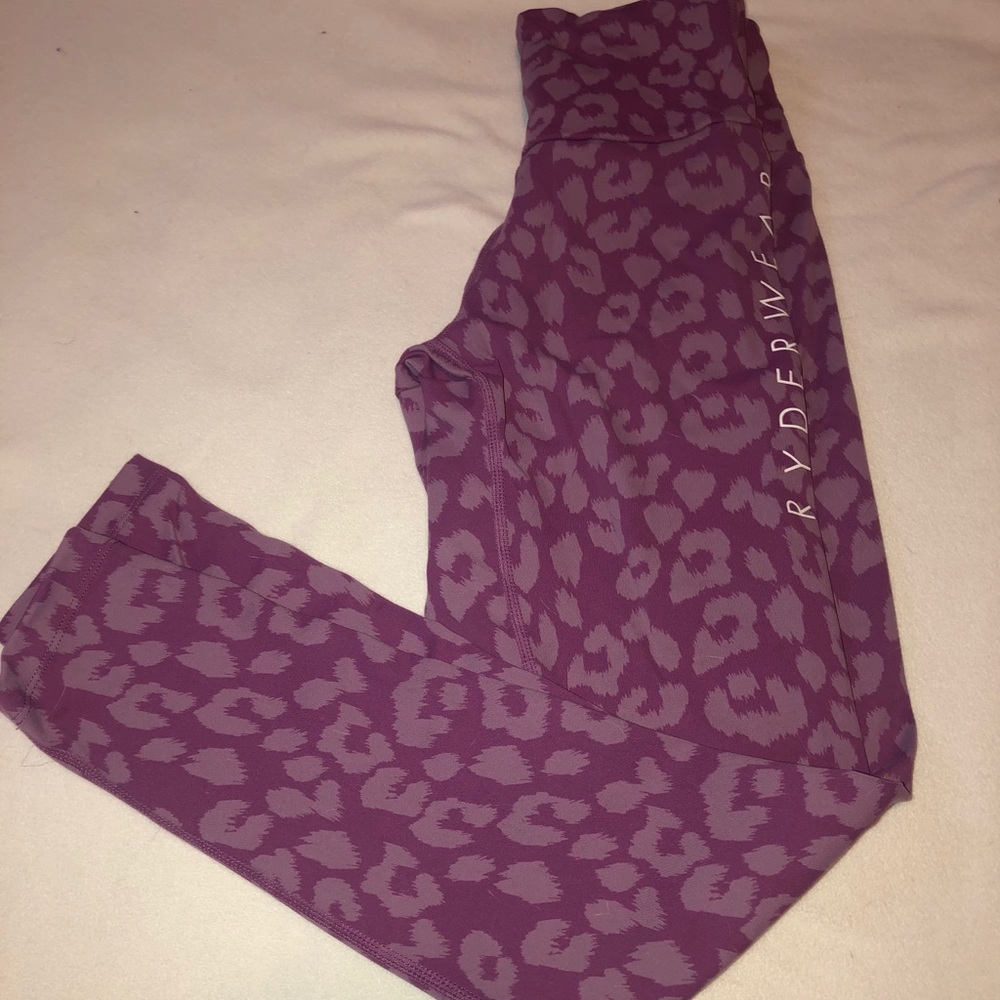 Ryderwear Animal Print Scrunch bum Leggings